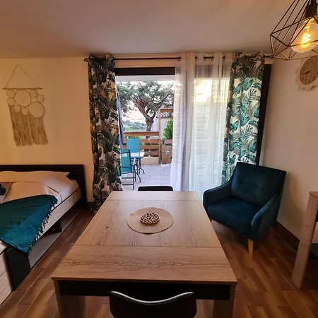 Apartment Avec Terasse Vue Porticcio (Corsica)